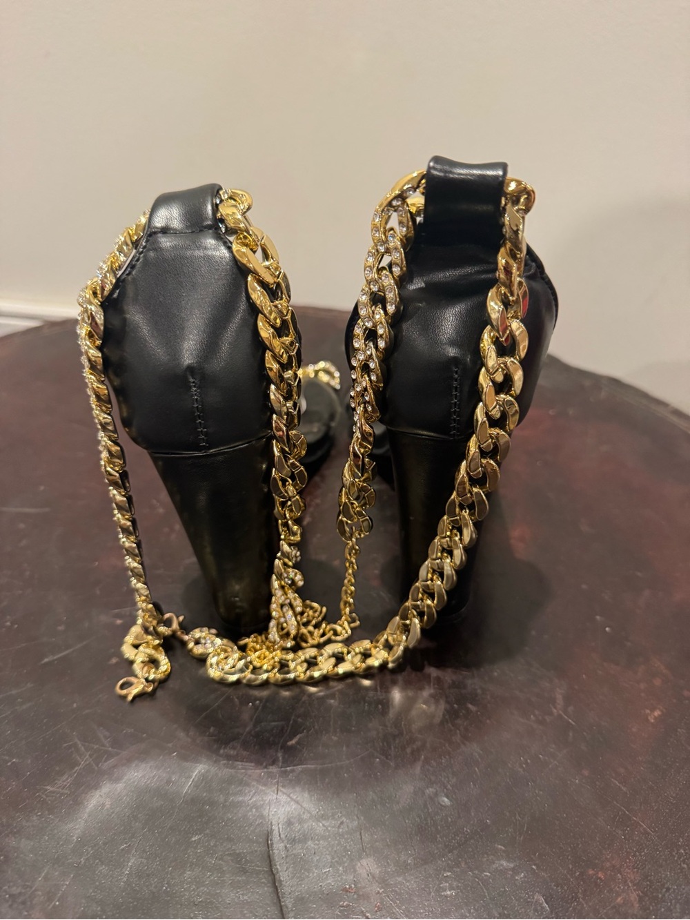 Black High Heel Sandals with Gold Chain Detail size 8 - Picture 4 of 6